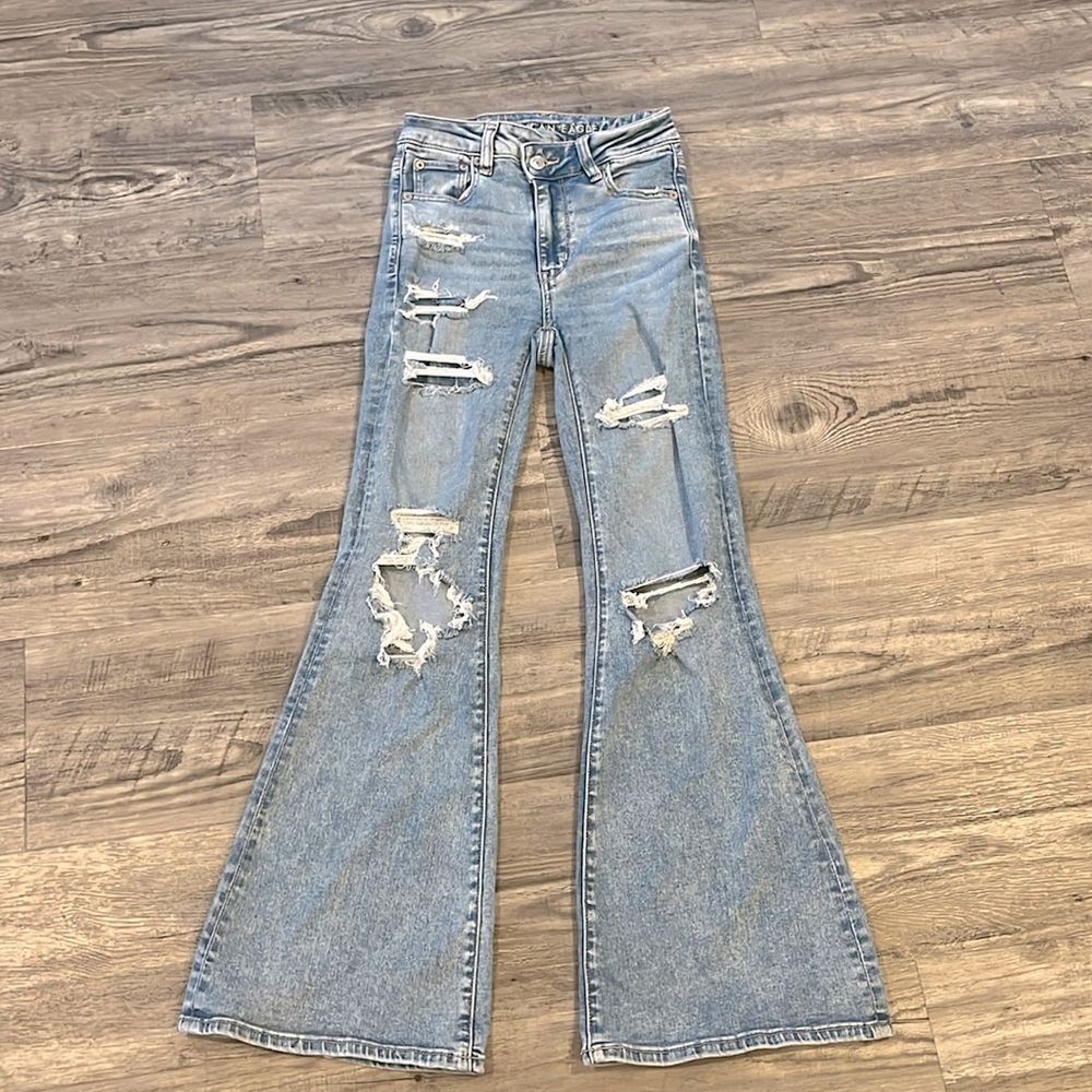 American Eagle Ripped Flare Jeans Size 00 used but great condition